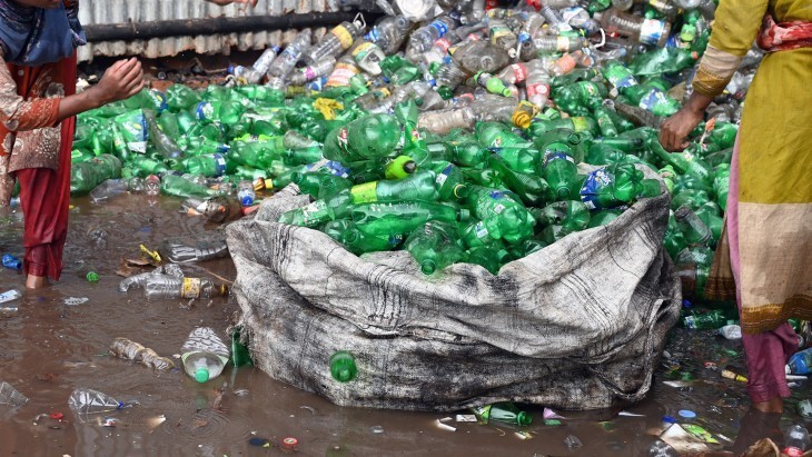 Recycler et produire, l'entrepreneuriat écologique féminin de Rachel Kisonia
